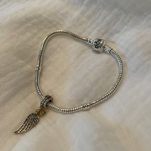 Pandora snake bracelet with barrel clasp